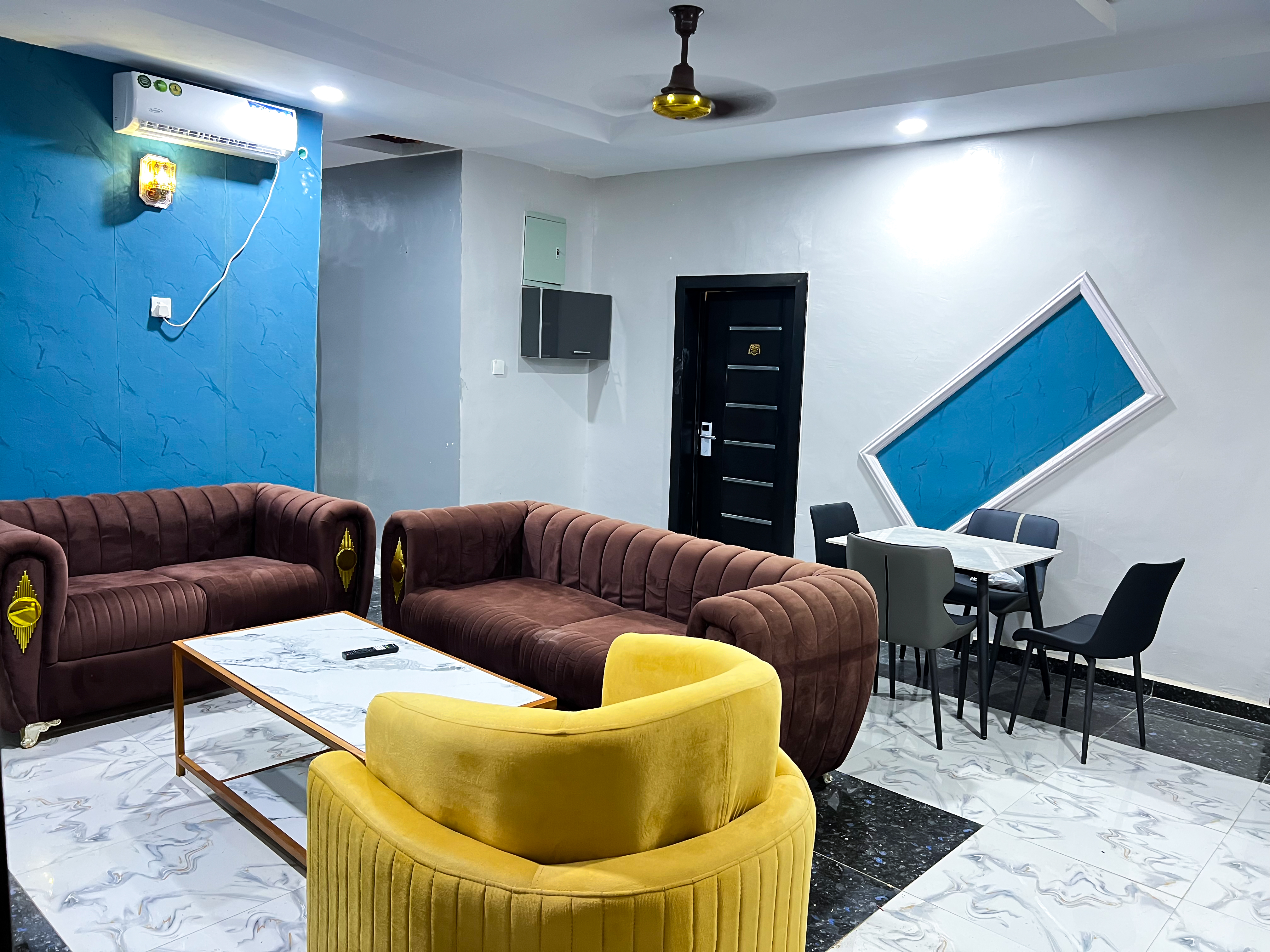 Presidential Apartment
